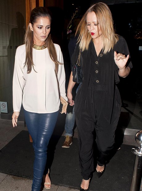 Cheryl Cole Heads Out In London With Kimberley Walsh Pictures Of The Week Capital 9687